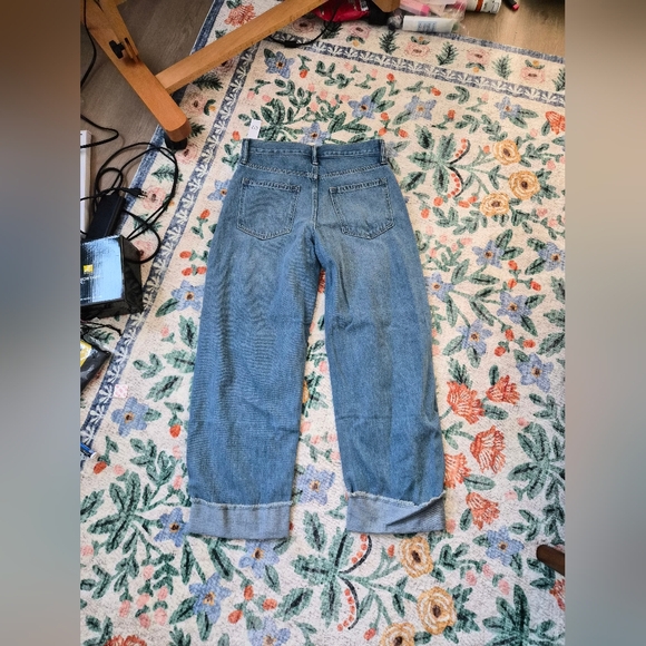 Gap High Rise Barrel Jeans Size 28/6 R - Picture 3 of 3